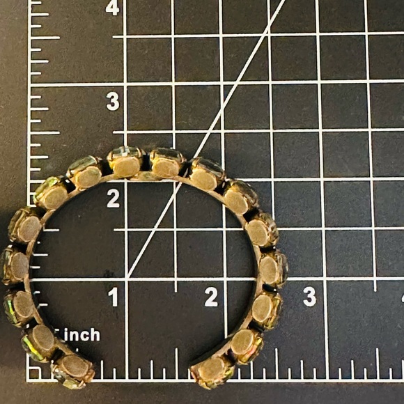 Vintage Rare heliotrope Sorrelli Crystal Cuff Bracelet - Picture 11 of 17